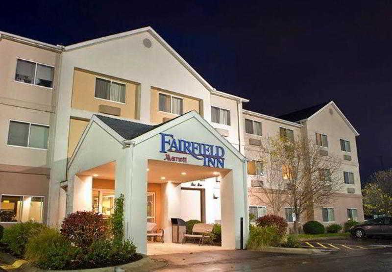 Fairfield Inn & Suites Youngstown Boardman Poland Exterior photo